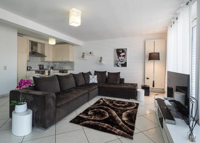 LUXURY PENTHOUSE APARTMENT WITH 3 Balconies -2 BEDROOMS&PETRUS VIEW Luxemburg Exterior foto